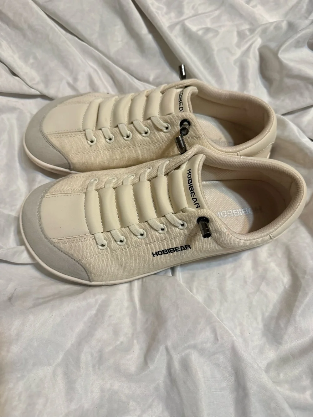 Hobibear Women's Cream Athletic Sneakers - Low-Profile Comfort